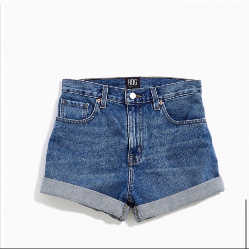 BDG High-Waisted Mom Short (Urban Outfitters)
